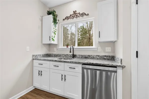 $294,900 | 102 Colonial Court, Pendleton, SC 29670