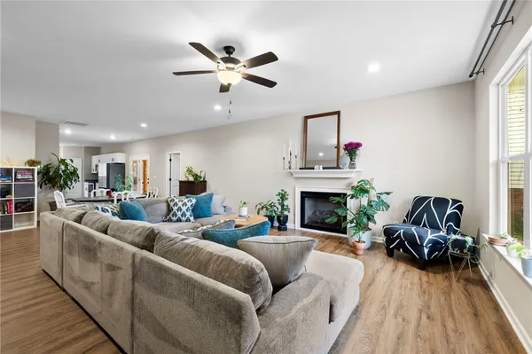 $294,900 | 102 Colonial Court, Pendleton, SC 29670