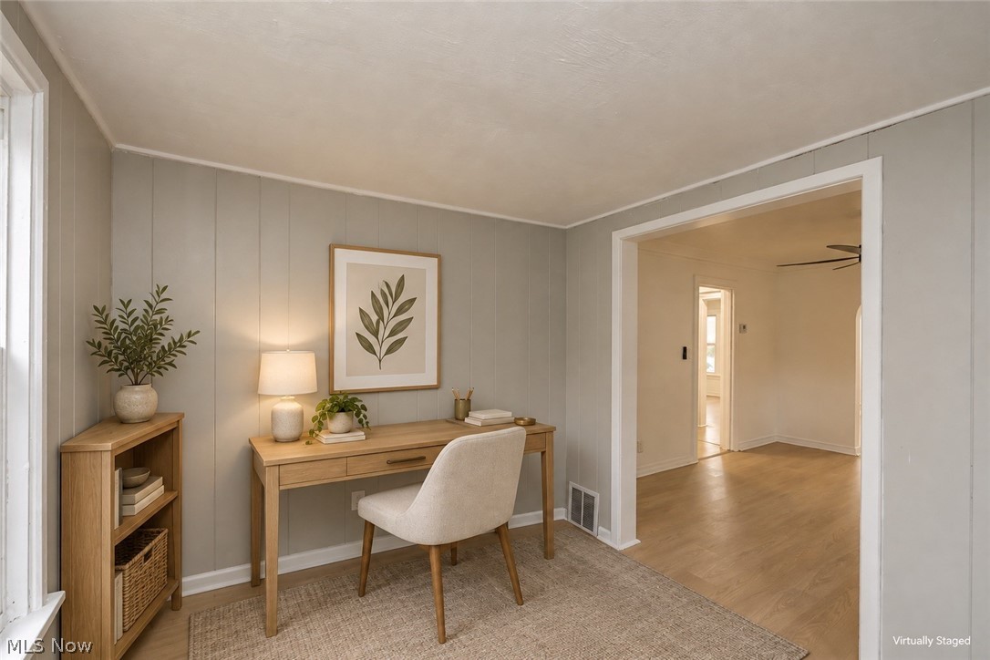 939 Vineshire Road Cleveland Heights, OH 44121 - Photo 12 of 48 Gallery Image 12