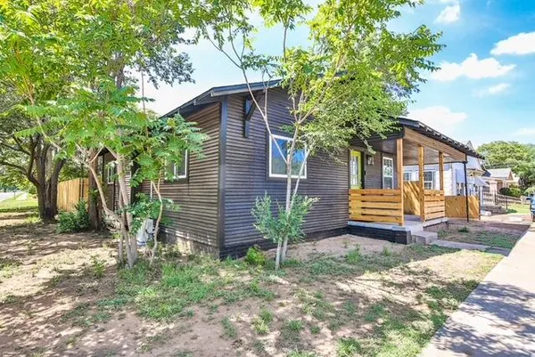 $129,000 | 2312 Avenue U, Lubbock, TX 79411
