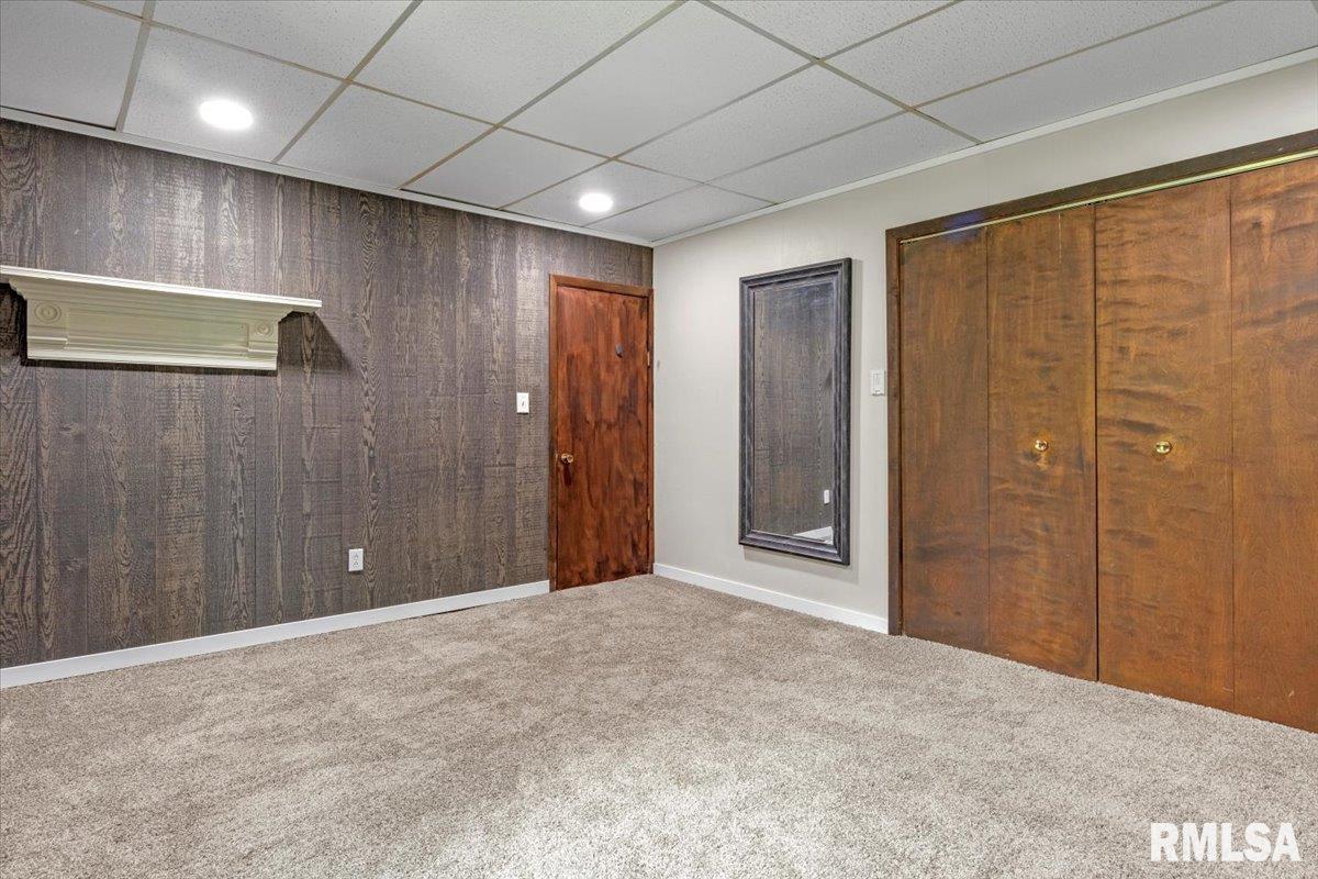 209 West Madison Street Athens, IL 62613 - Photo 18 of 30 Gallery Image 18