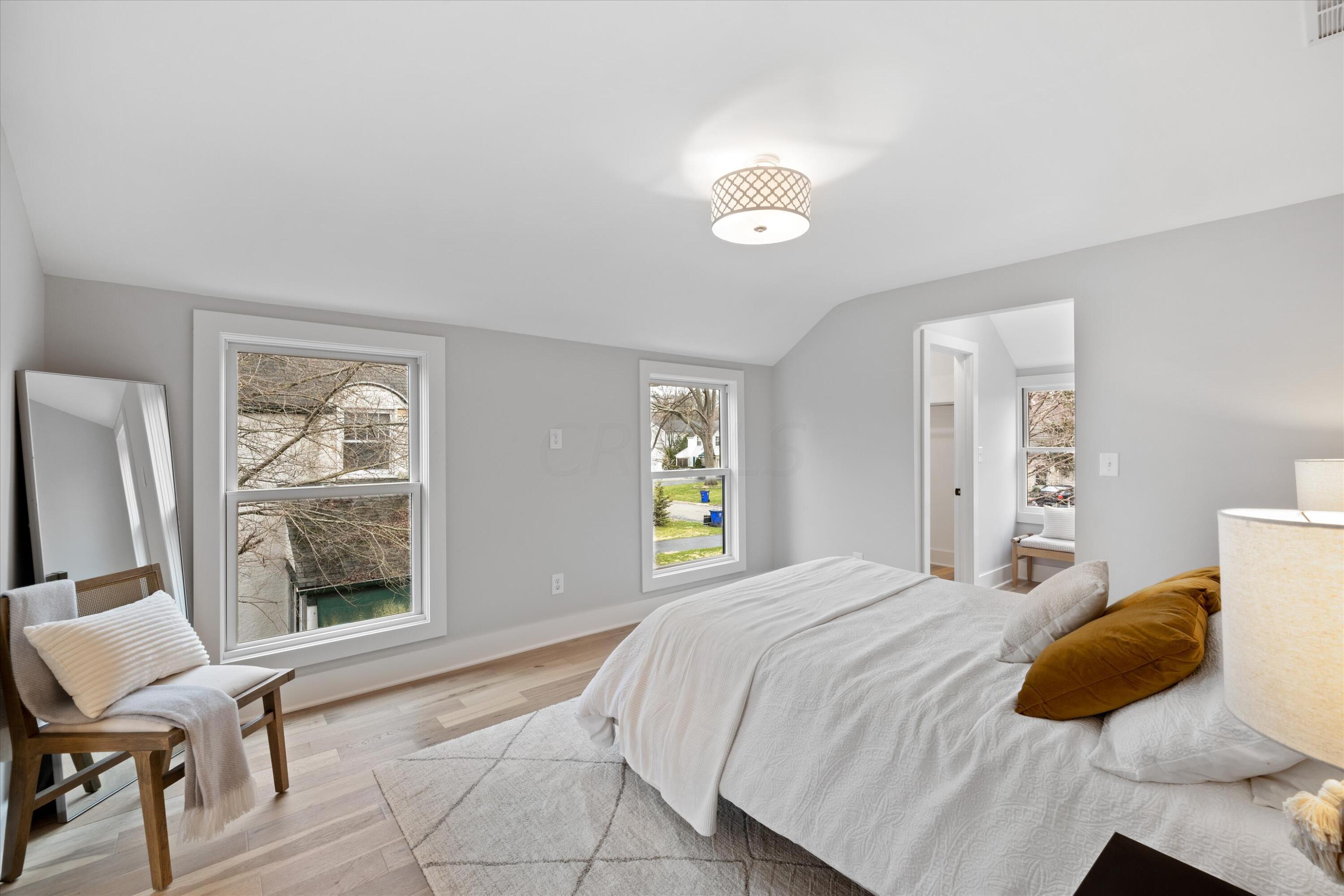 2225 Edington Road Columbus, OH 43221 - Photo 23 of 33 511A5984