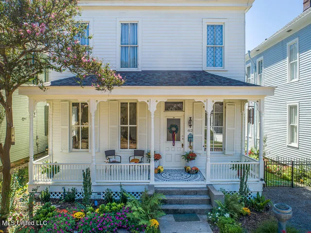 $392,500 | 612 State Street, Natchez, MS 39120