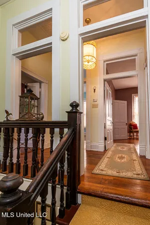 $379,500 | 612 State Street, Natchez, MS 39120