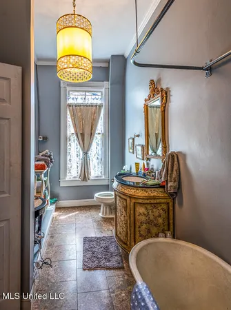 $379,500 | 612 State Street, Natchez, MS 39120