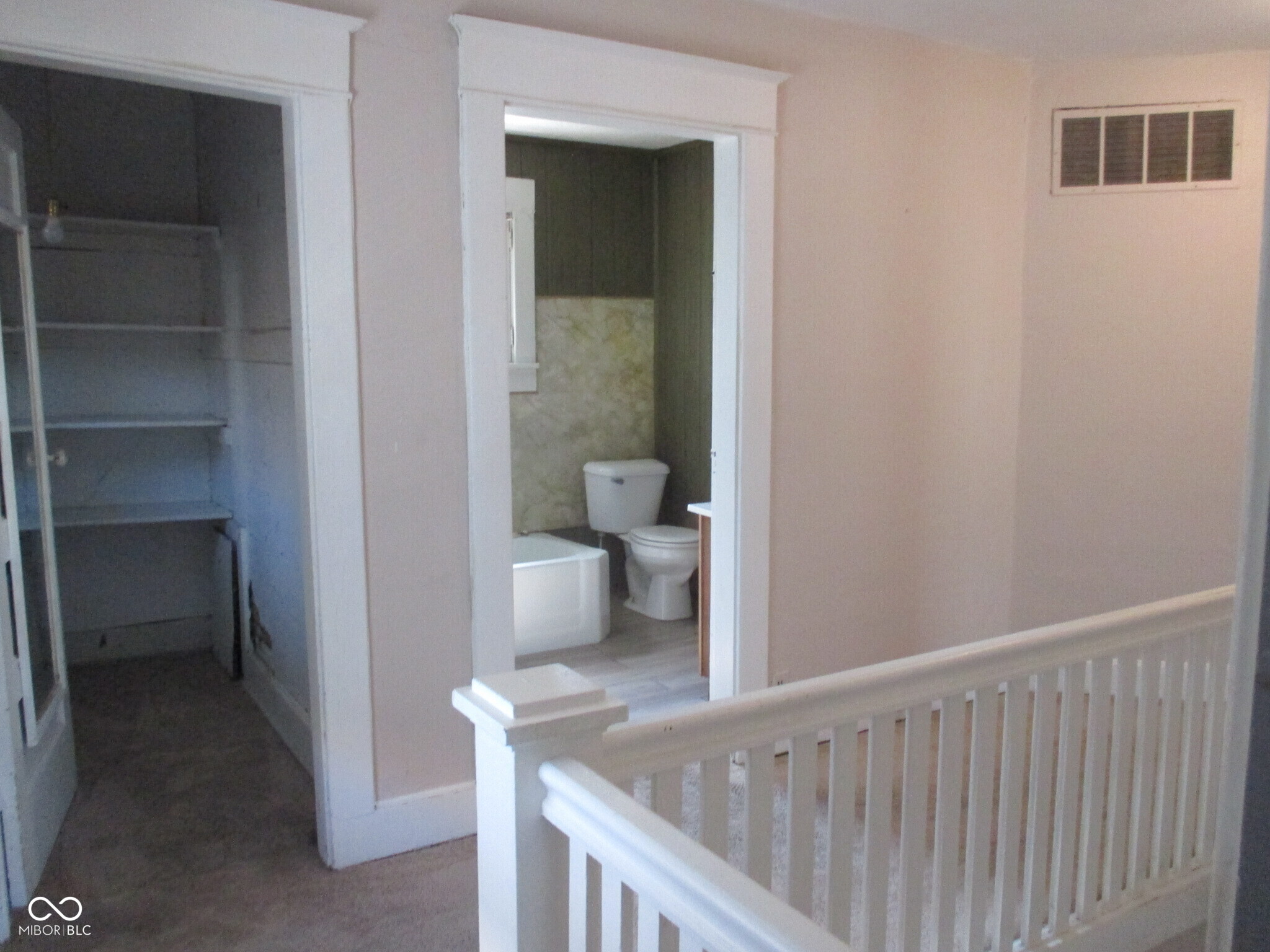 3741 Ruckle Street Indianapolis, IN 46205 - Photo 19 of 32
