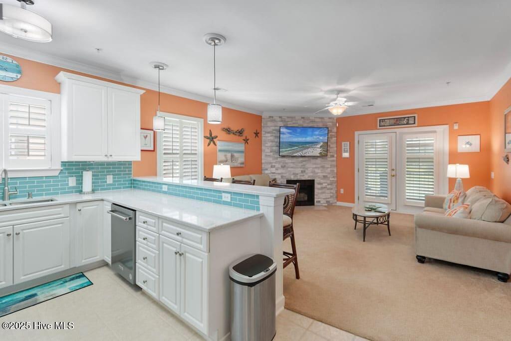 180 Clubhouse Road, Unit 3 Sunset Beach, NC 28468 - Photo 6 of 55 Kitchen/LR