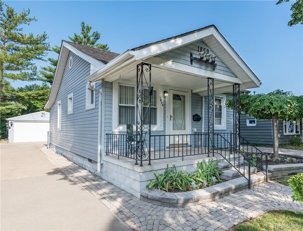 1859 Leitch Road Ferndale, MI 48220 - Photo 2 of 12 750_0884-2-Edit.jpg