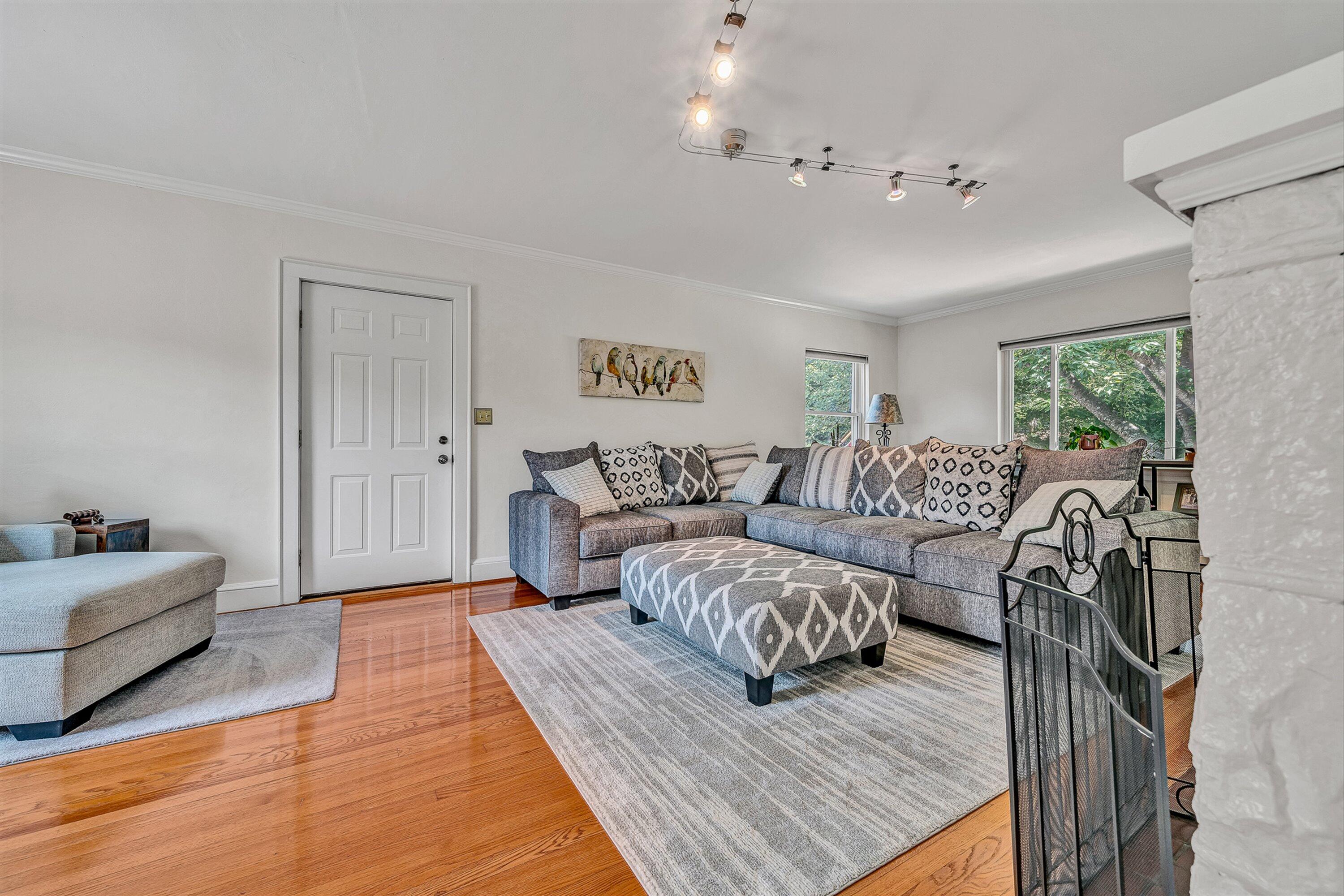 2225 Yellow Mountain Road Southeast Roanoke, VA 24014 - Photo 10 of 52 14-VM-07097