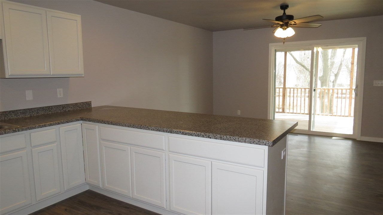 200 Aspen Lane Hills, IA 52235 - Photo 10 of 23 Gallery Image 10