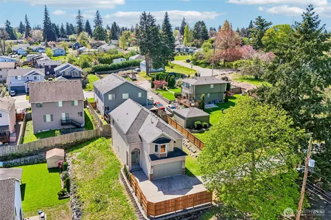 $599,000 | 4051 East J Street, Tacoma, WA 98404