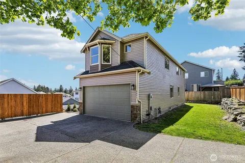 $599,000 | 4051 East J Street, Tacoma, WA 98404