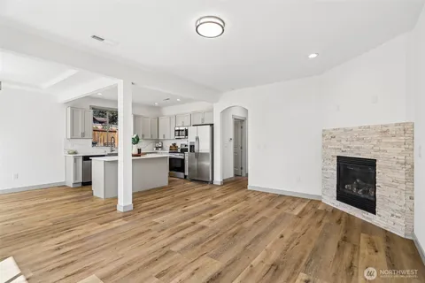 $599,000 | 4051 East J Street, Tacoma, WA 98404