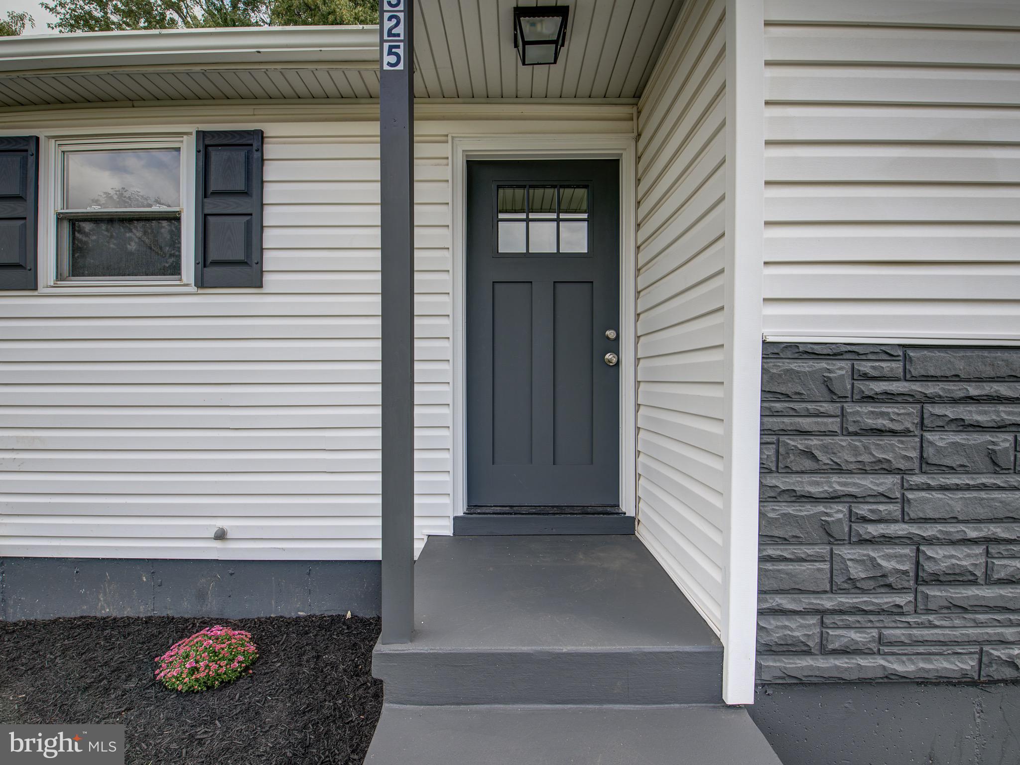 325 Brock Bridge Road Laurel, MD 20724 - Photo 3 of 47 Gallery Image 3