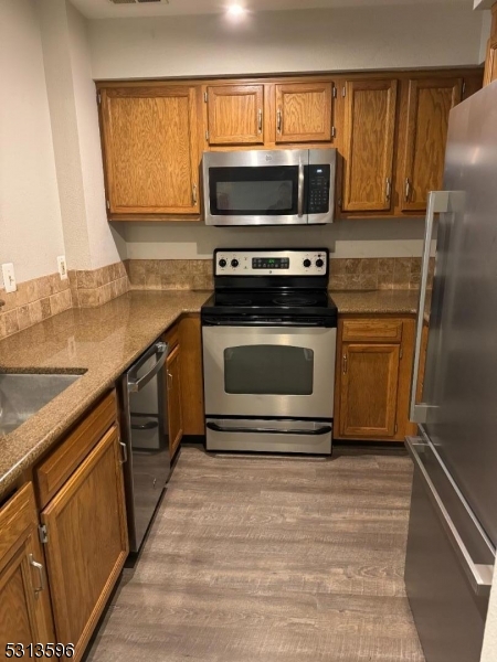 54 Wentworth Road Bedminster, NJ 07921 - Photo 12 of 20