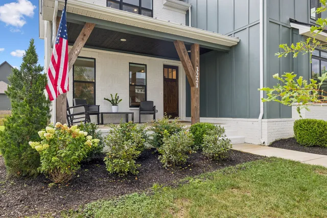 $887,000 | 3221 Knotts Drive, Thompson's Station, TN 37179