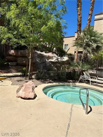 $1,700 | 9325 West Desert Inn Road, Unit 219, Las Vegas, NV 89117