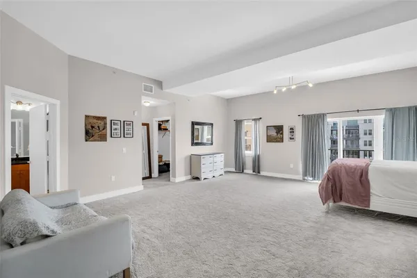 $649,950 | 1010 Central Avenue, Unit 417, St. Petersburg, FL 33705