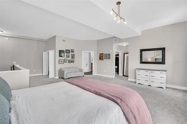 $649,950 | 1010 Central Avenue, Unit 417, St. Petersburg, FL 33705