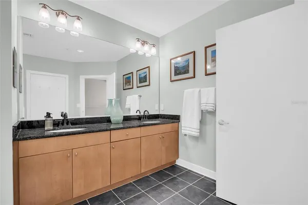 $649,950 | 1010 Central Avenue, Unit 417, St. Petersburg, FL 33705