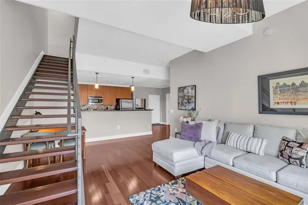 $649,950 | 1010 Central Avenue, Unit 417, St. Petersburg, FL 33705