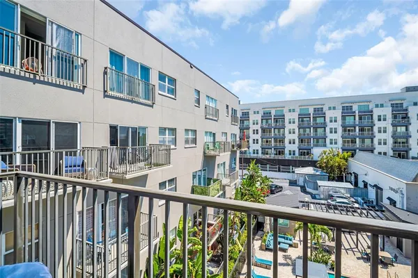 $649,950 | 1010 Central Avenue, Unit 417, St. Petersburg, FL 33705