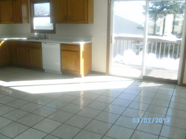 4006 Ridge Road Zion, IL 60099 - Photo 6 of 12