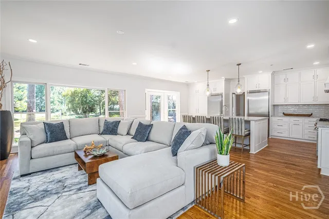 $1,499,000 | 29 Black Hawk Trail, Savannah, GA 31411