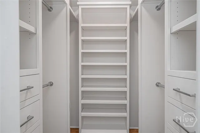 $1,499,000 | 29 Black Hawk Trail, Savannah, GA 31411