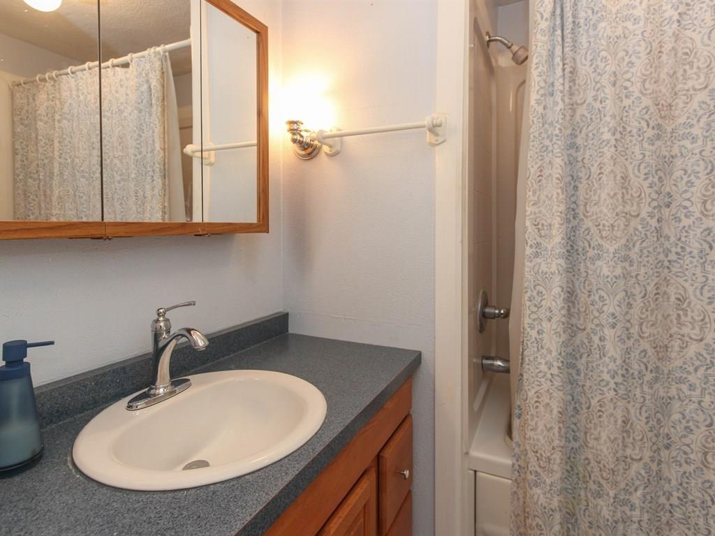4237 Solun Road Indianapolis, IN 46221 - Photo 15 of 21 Gallery Image 15