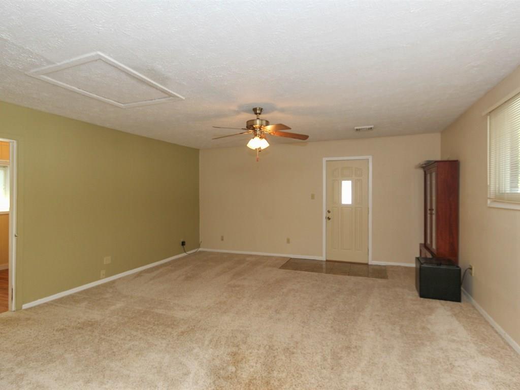 4237 Solun Road Indianapolis, IN 46221 - Photo 9 of 21 Gallery Image 9