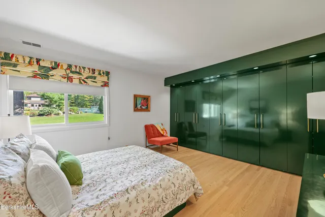 $548,000 | 19 Hawthorne Road, Unit 3B STABLES, Stockbridge, MA 01262