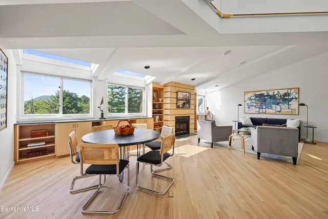 $548,000 | 19 Hawthorne Road, Unit 3B STABLES, Stockbridge, MA 01262