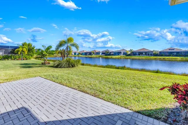 $989,000 | 11991 Southwest Whitewater Falls Court, Port St. Lucie, FL 34987