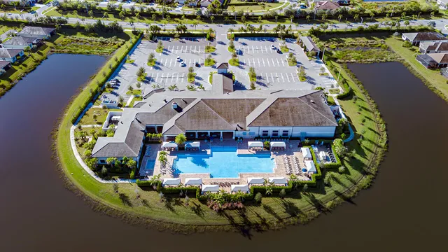 $989,000 | 11991 Southwest Whitewater Falls Court, Port St. Lucie, FL 34987