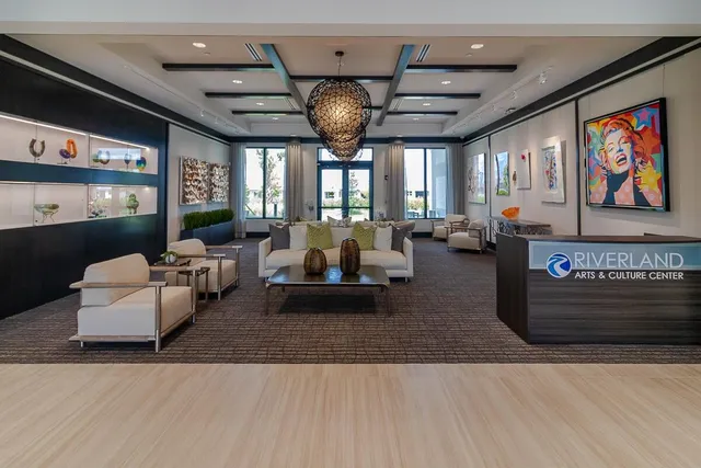 $989,000 | 11991 Southwest Whitewater Falls Court, Port St. Lucie, FL 34987