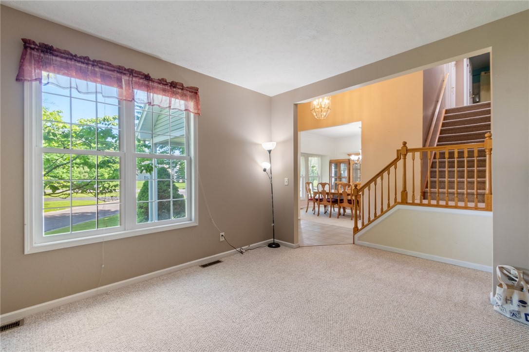 172 English Station Road Greece, NY 14616 - Photo 9 of 37