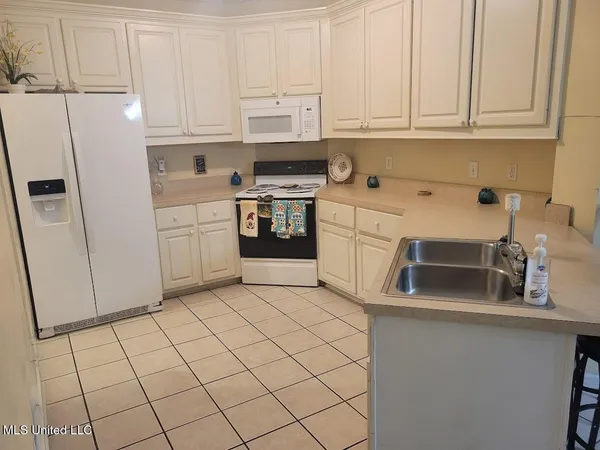 $195,000 | 160 Waxwing Drive, Jackson, MS 39212