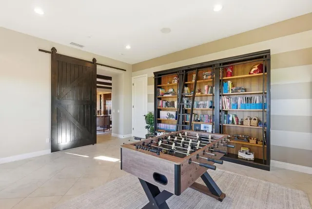 $3,193,000 | 15252 Via Santa Vienta, San Diego, CA 92131