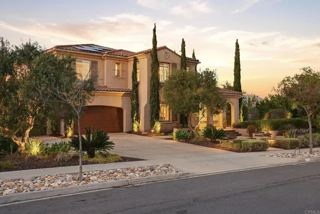 $3,193,000 | 15252 Via Santa Vienta, San Diego, CA 92131