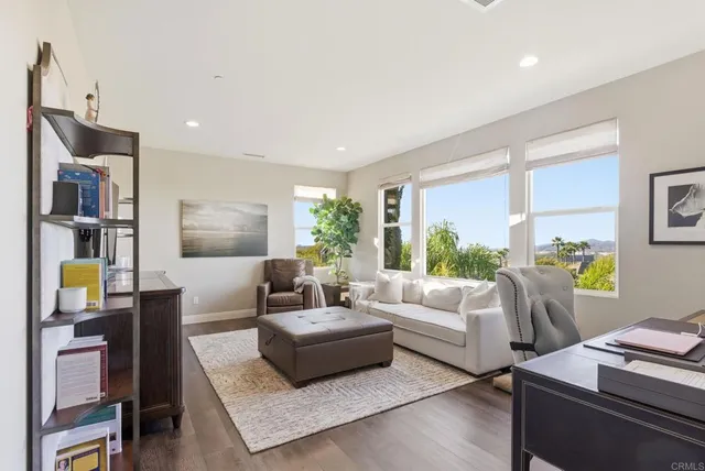 $3,193,000 | 15252 Via Santa Vienta, San Diego, CA 92131