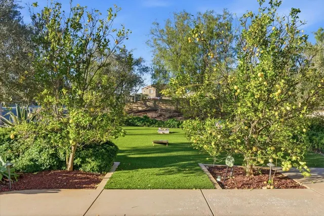 $3,193,000 | 15252 Via Santa Vienta, San Diego, CA 92131