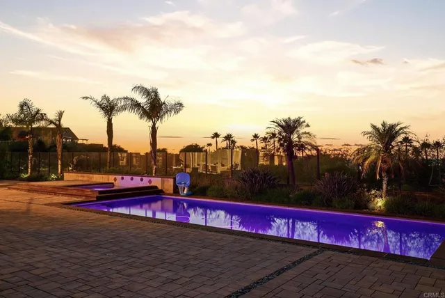 $3,193,000 | 15252 Via Santa Vienta, San Diego, CA 92131