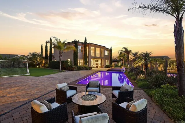 $3,193,000 | 15252 Via Santa Vienta, San Diego, CA 92131