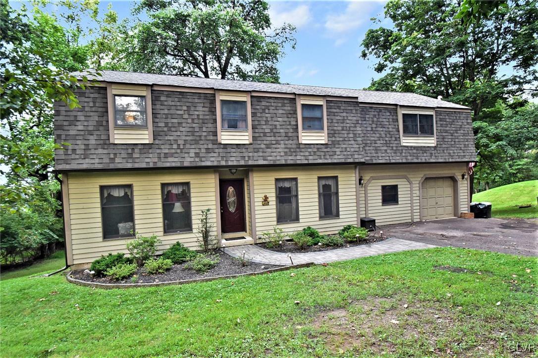1654 Highpoint Road Coopersburg, PA 18036 - Photo 1 of 48 Gallery Image 1