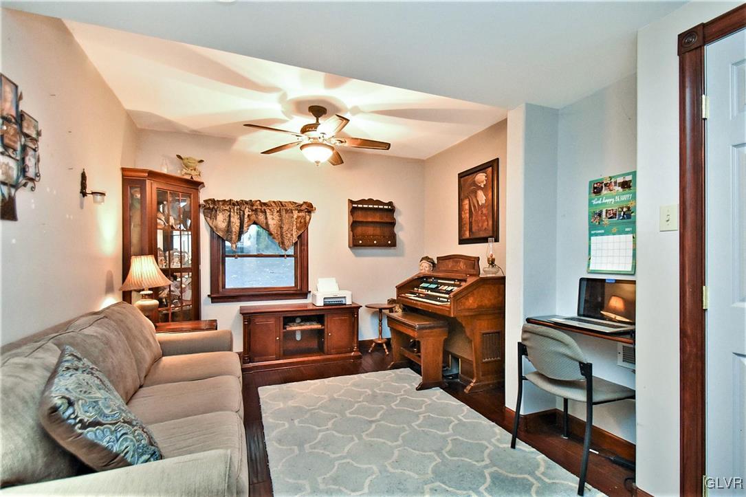 1654 Highpoint Road Coopersburg, PA 18036 - Photo 23 of 48 Gallery Image 23