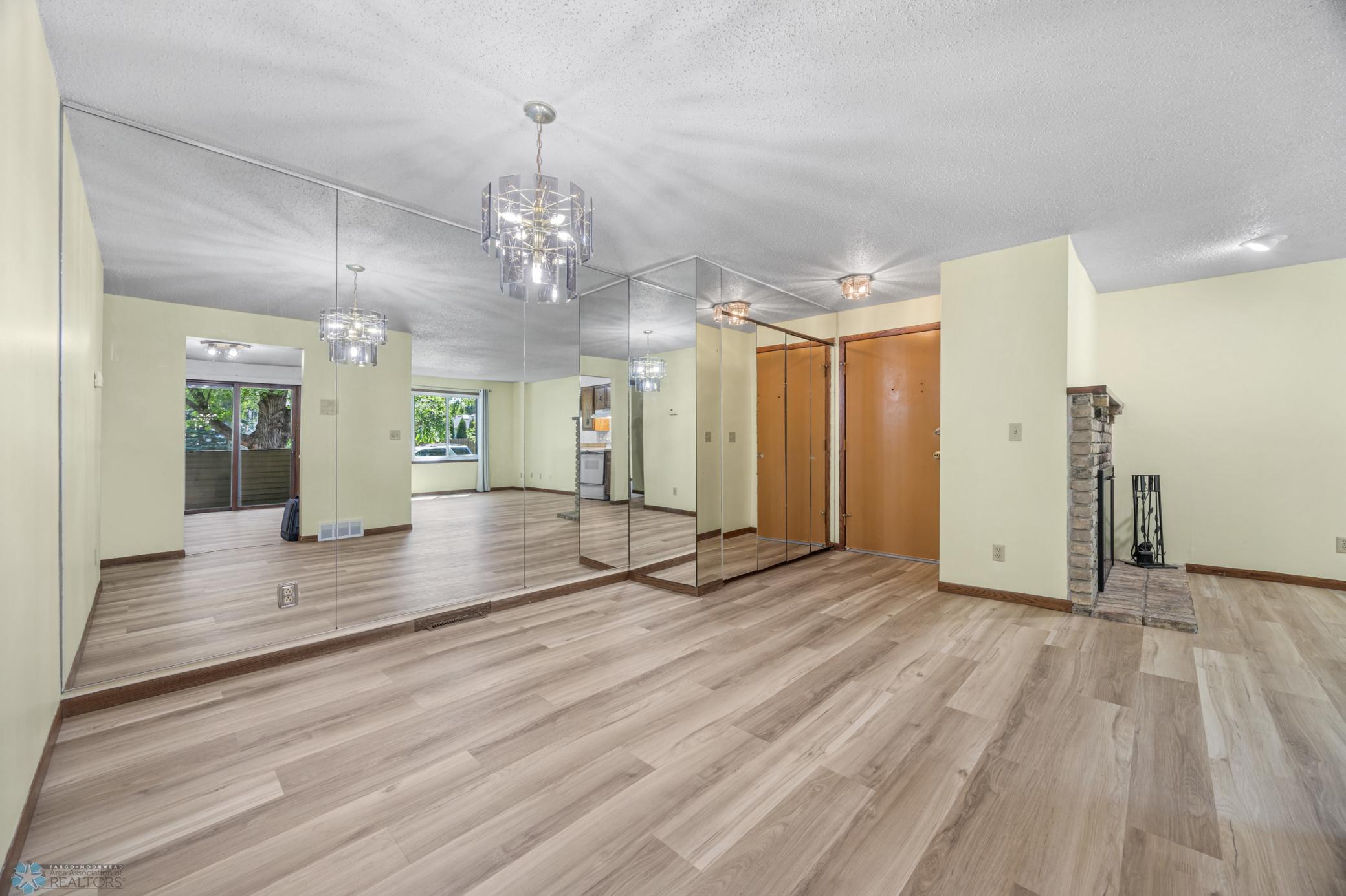 3237 17th Avenue South, Unit 101 Fargo, ND 58103 - Photo 12 of 44