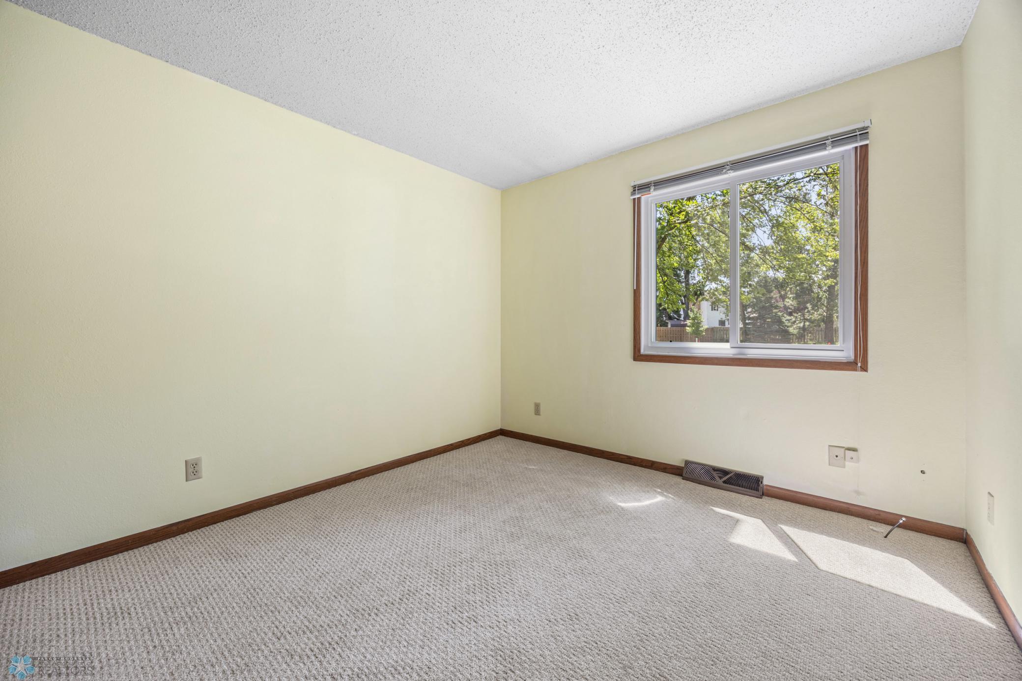 3237 17th Avenue South, Unit 101 Fargo, ND 58103 - Photo 31 of 44