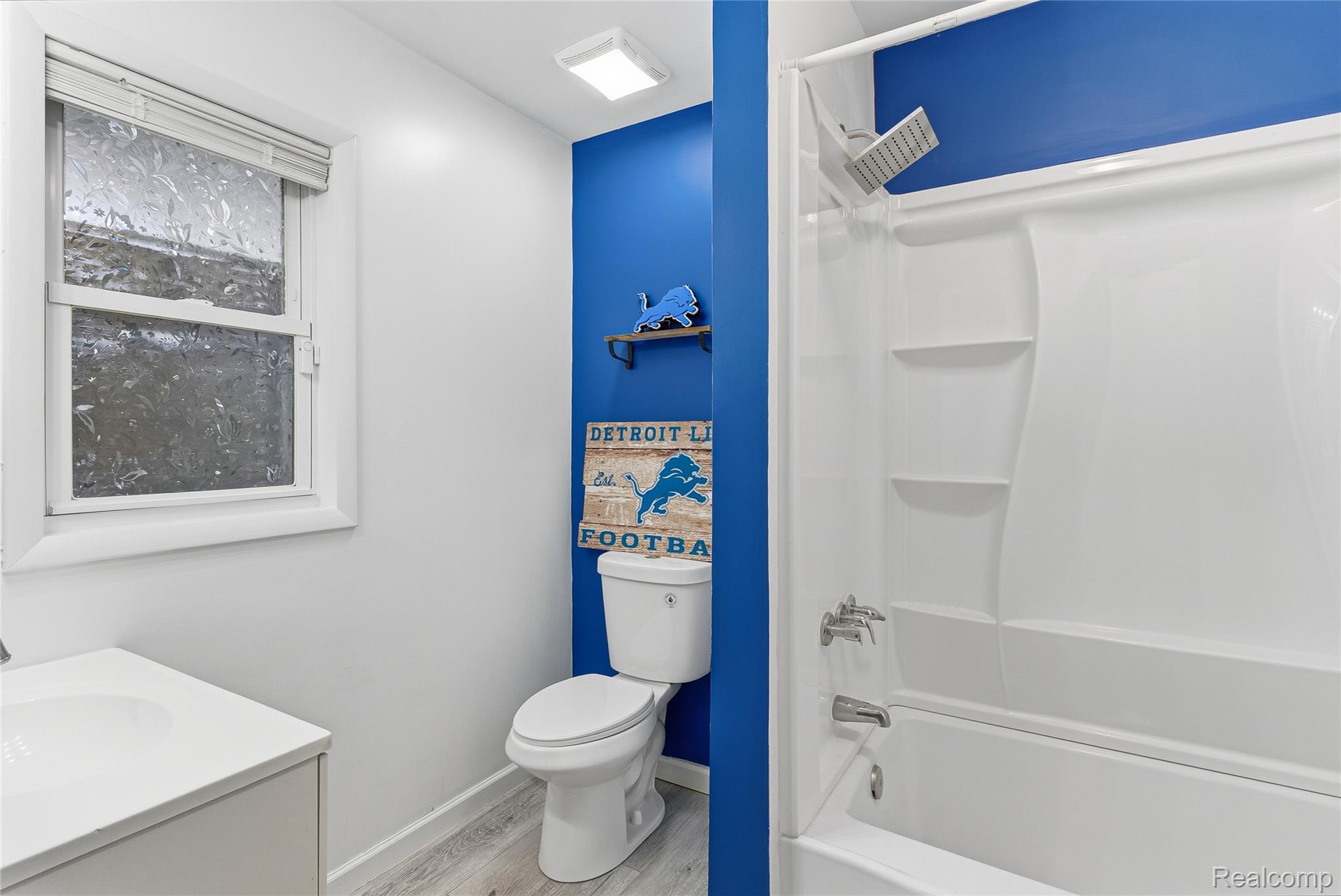 3294 Comer Street Flint, MI 48506 - Photo 14 of 36 DSC03973.jpg