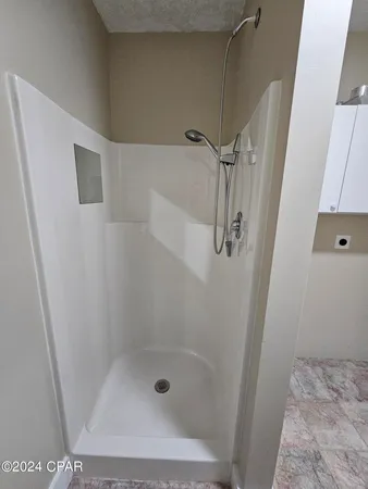 $2,500 | 3704 George Lane, Panama City, FL 32409